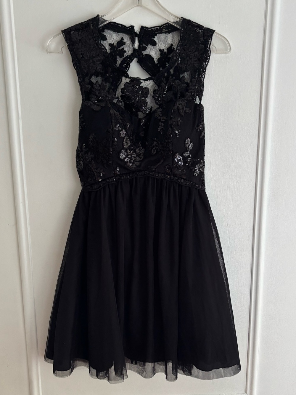 Women’s/Juinors Black Lace Party Dress